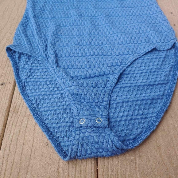 New Miss Juli New York Blue Floral Bodysuit - Picture 5 of 6